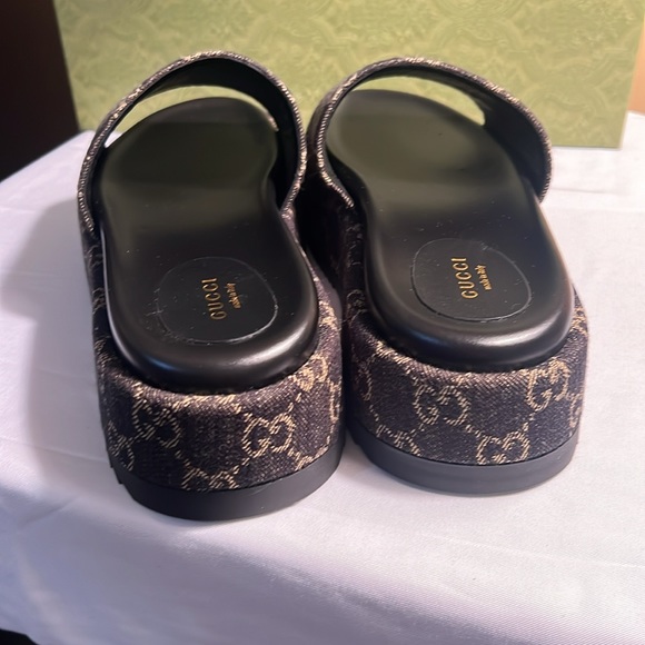 🔥 💯 Authentic Gucci Angelina Platform Sandal - Picture 3 of 10